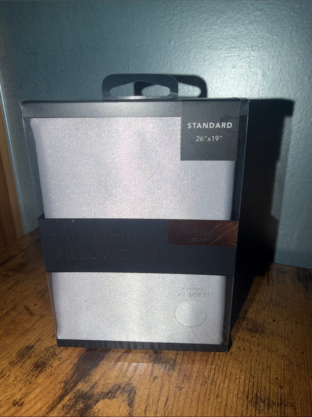 Kitsch Standard Satin Pillowcase in Light Gray-New in Box